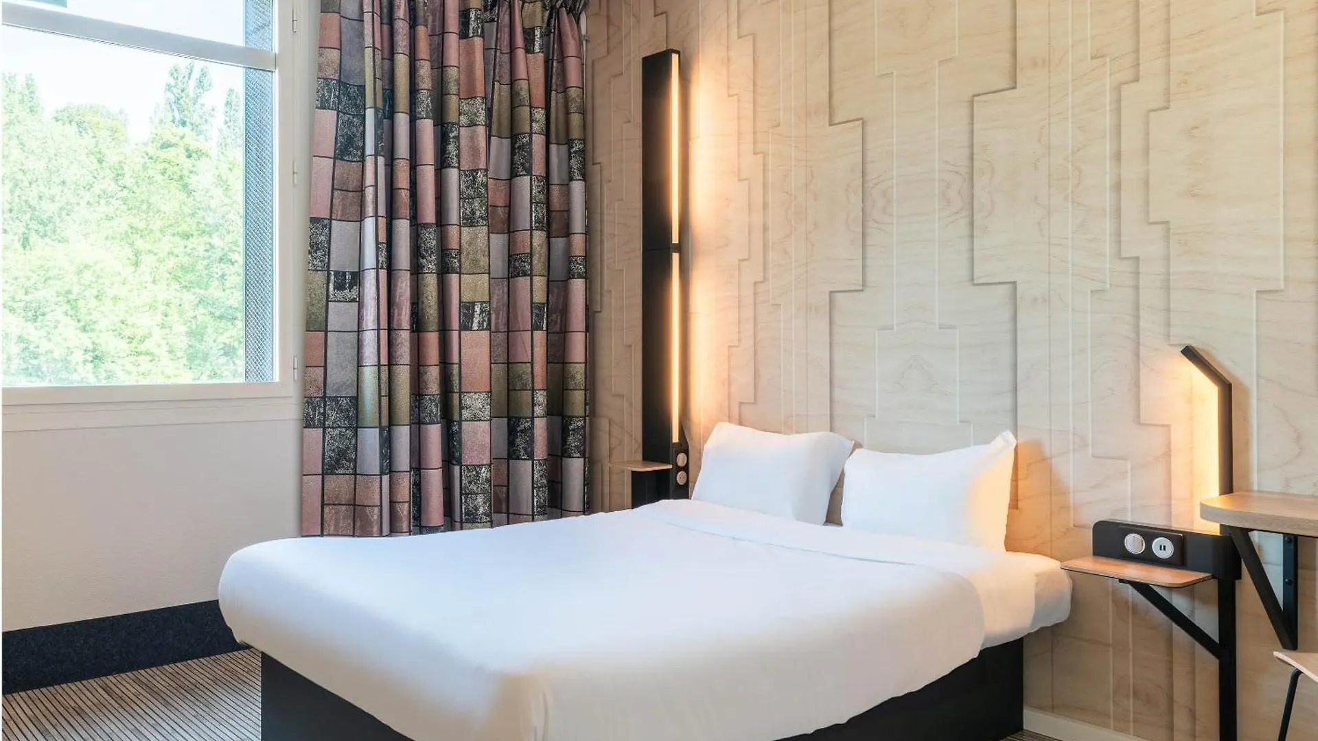 B&B Hotel Lyon Ouest Tassin
