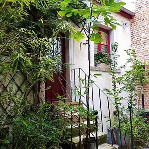Appartement Lapetitemaisondeparis 